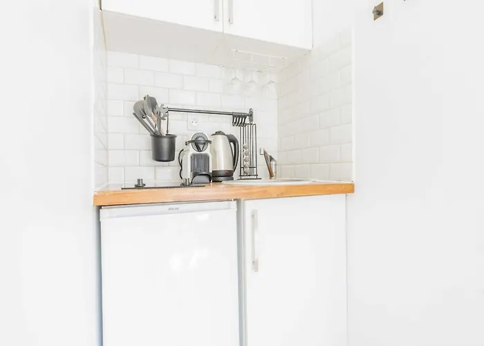 Charming Near Parc Monceau - Mobility Lease Paris