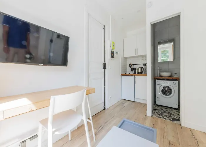 Charming Near Parc Monceau - Mobility Lease * Paris